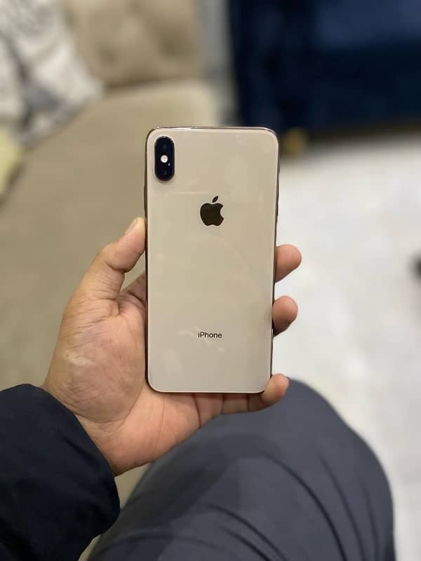 I phone xs max non PTA 0