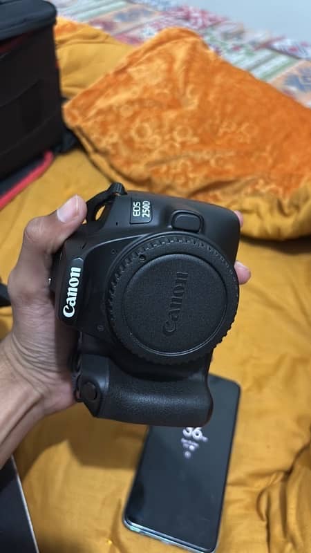 Canon 250d with 3 Lenses 1