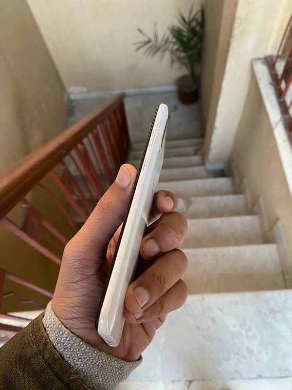 Samsung Galaxy A30s 10/10 4