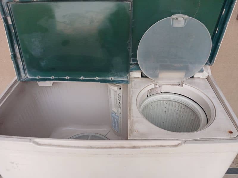 washing machine with dryer 1