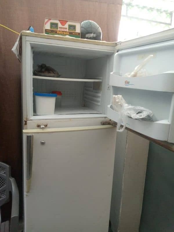 Pel Fridge Large Size for sale 8