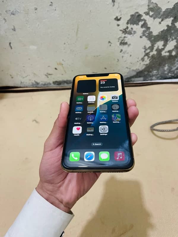 iPhone 11 Pro Max 256gb 03280527013 4