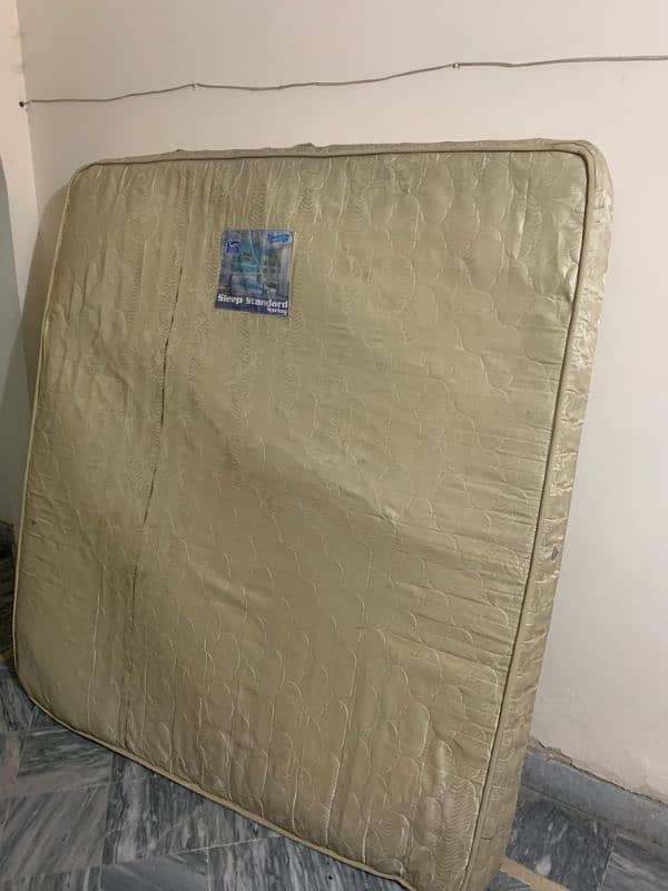 RUBY king size matress for sale 10/9 condition 1