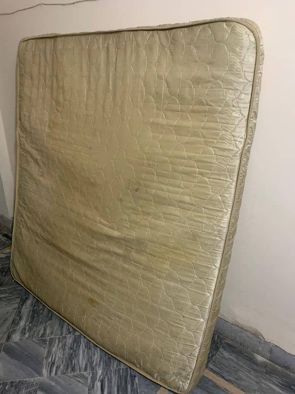 RUBY king size matress for sale 10/9 condition 2