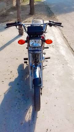 Honda 125 2021/2022 model urgent for sale