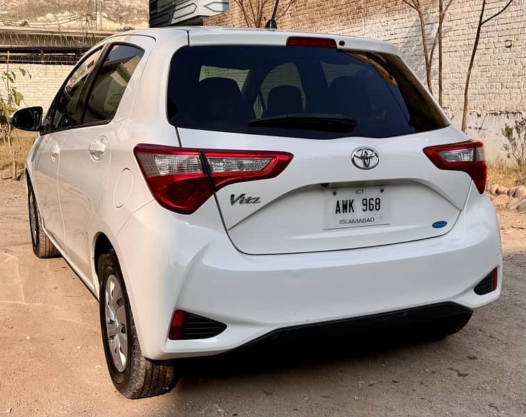 Toyota Vitz 2018 6