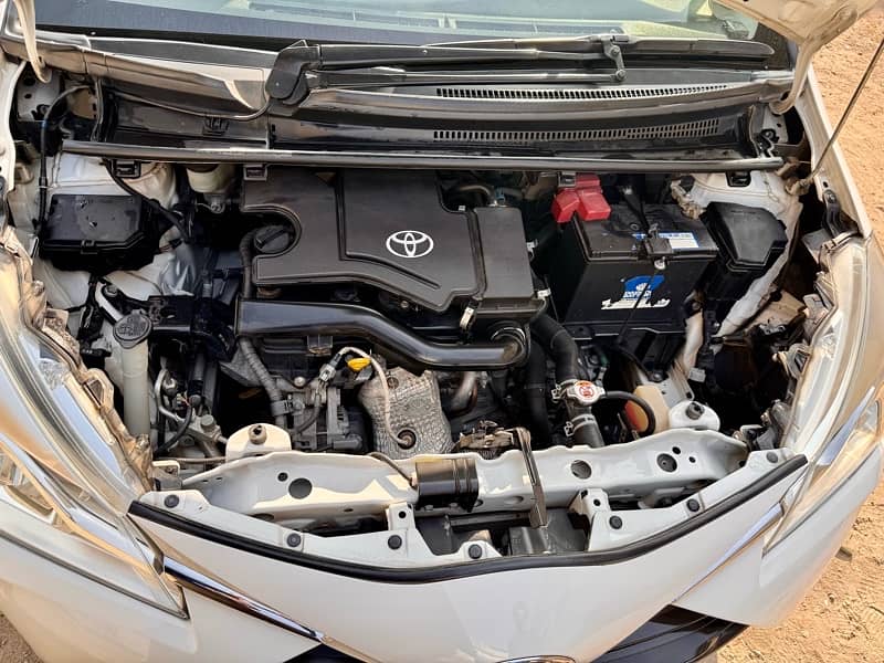 Toyota Vitz 2018 10