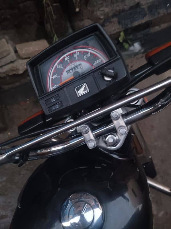 Honda CD 70 (2022) good condition 4