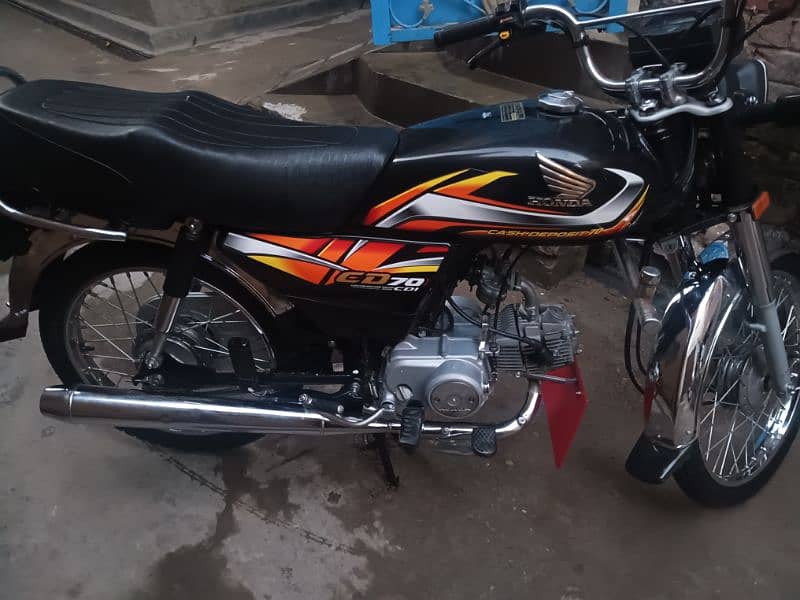 Honda CD 70 (2022) good condition 5