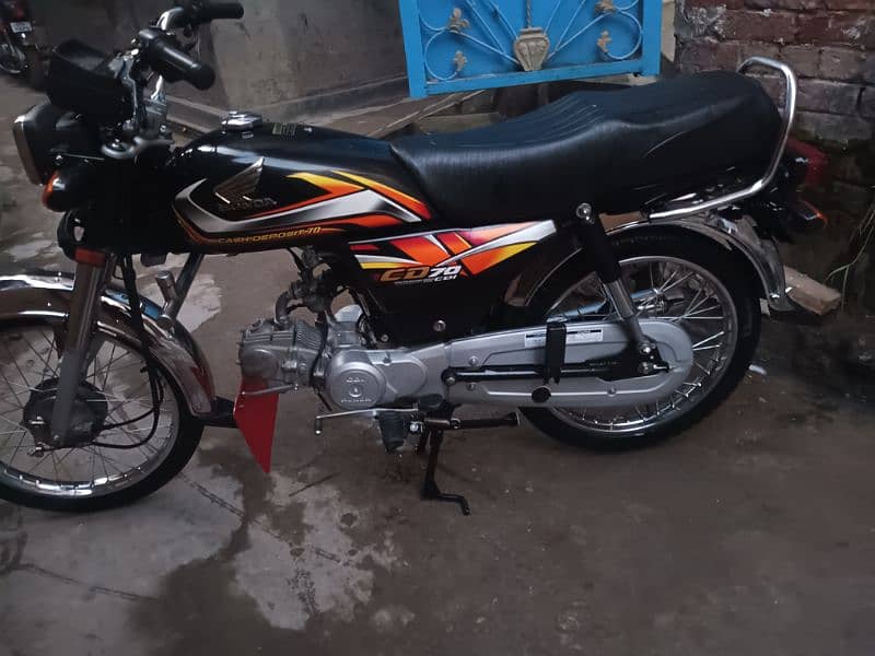 Honda CD 70 (2022) good condition 6