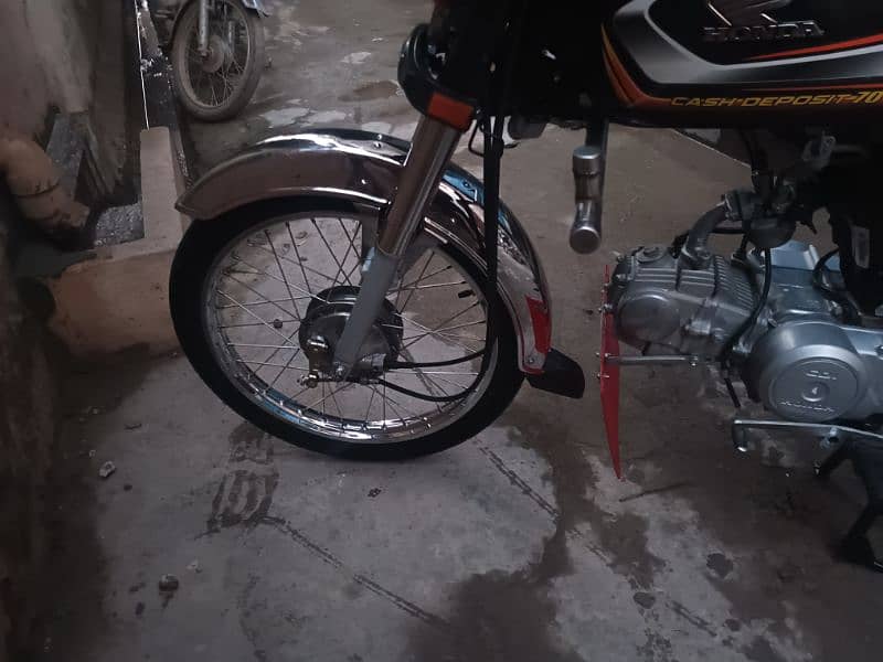 Honda CD 70 (2022) good condition 7