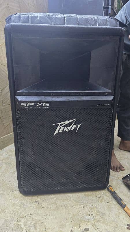 PEAVEY 4