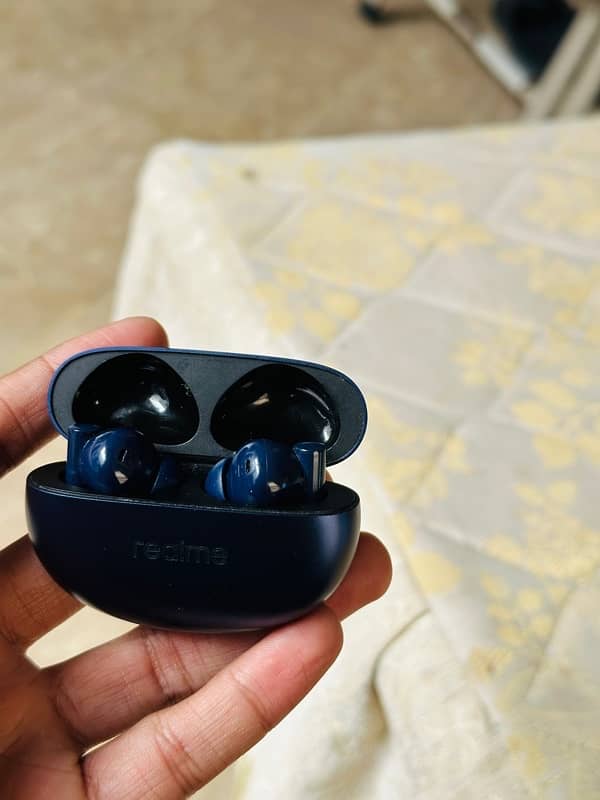 Realme Buds Air 5 3