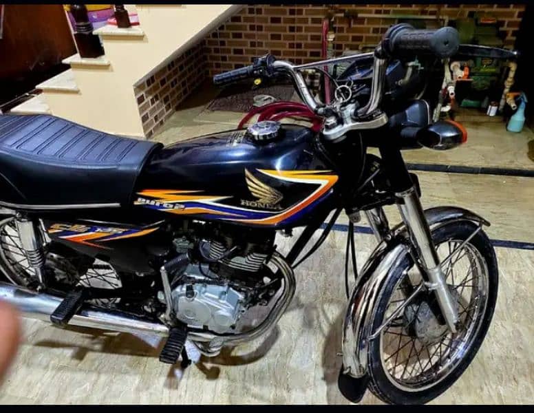 Honda cG 125 8