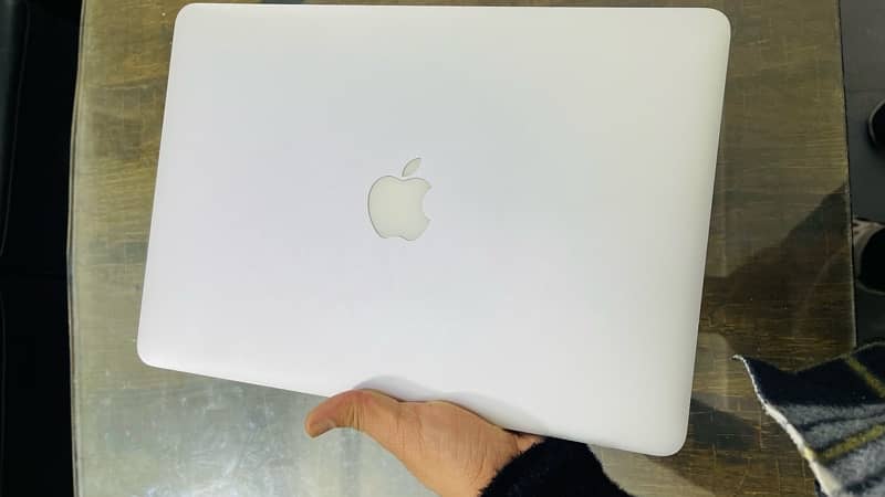 MacBook Air(128) early 2014 ,13”inch 0