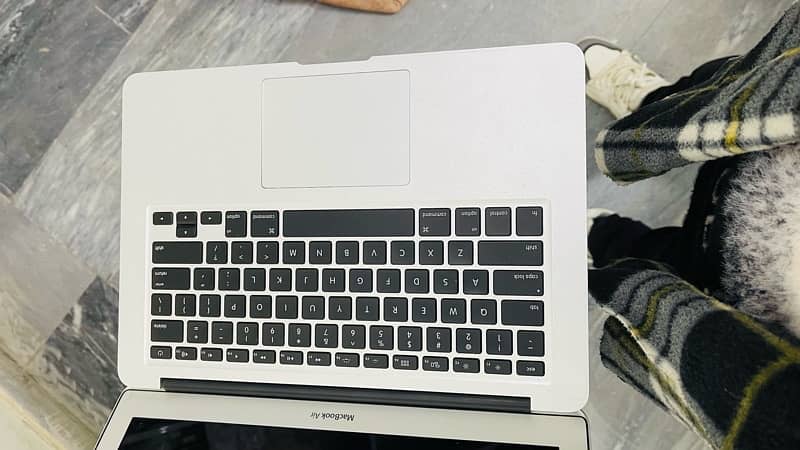 MacBook Air(128) early 2014 ,13”inch 5