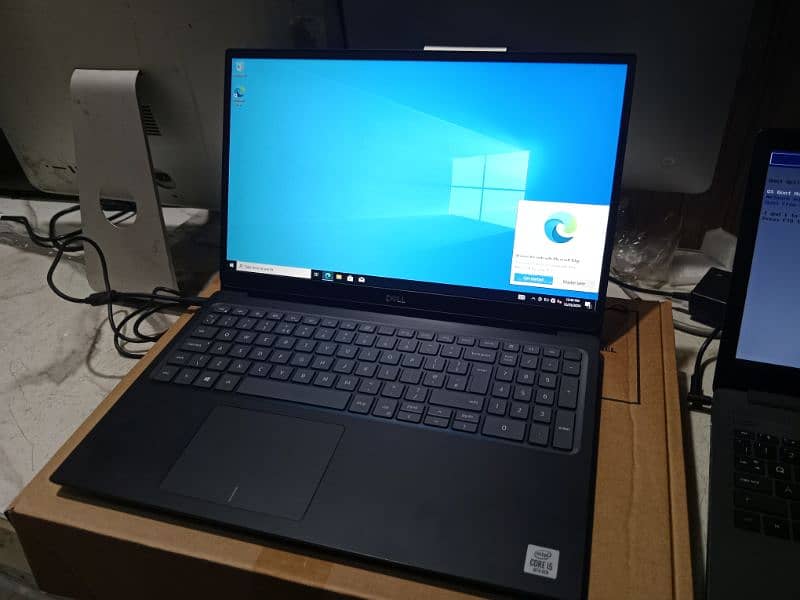 Dell Vostro 5590 5