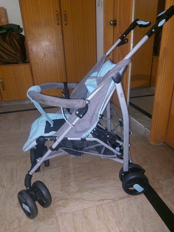 Baby Stroller / Pram in good condition 3