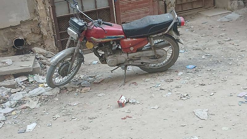 Honda 125 2004 model excahnge possible 0