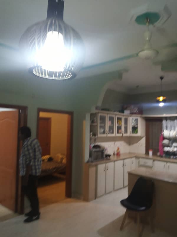 Rent portion 2bed lounch 2nd Alladin park k samne 120 yard's 1