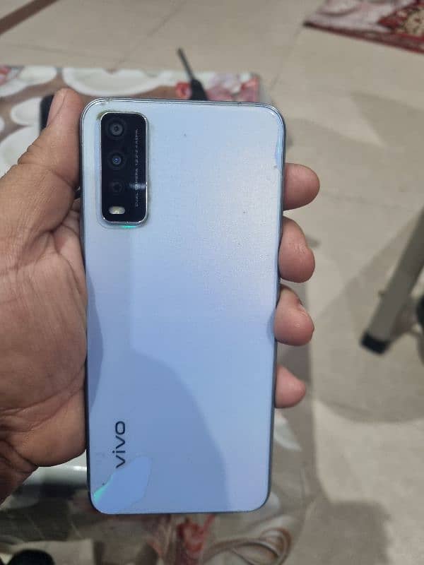 Vivo y20 1