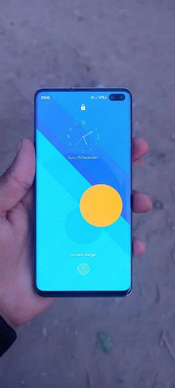 Samsung S10+ totally jeniune full box 3