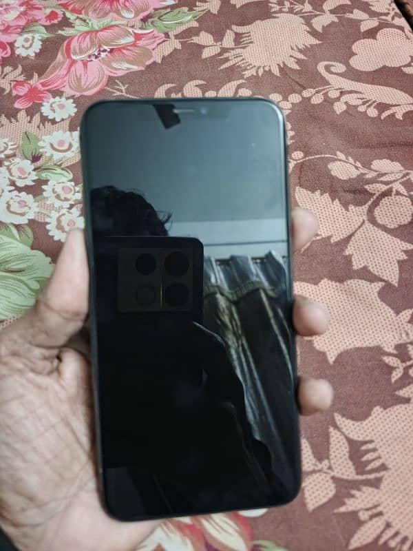 Iphone 11 pro max Non-pta  64GB FU 2