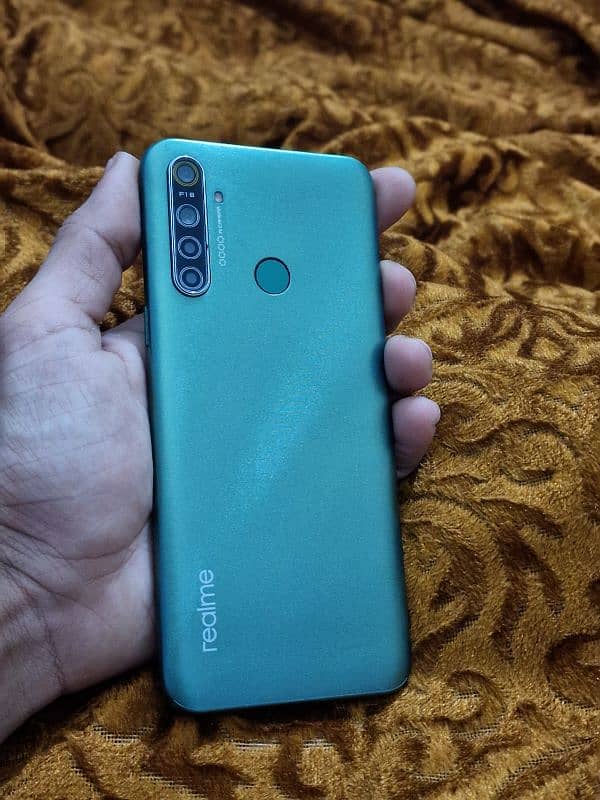 realme 5i 1