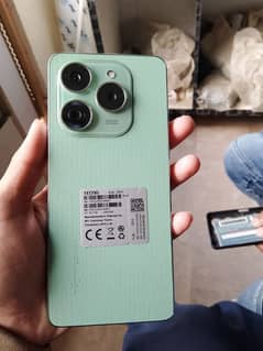 TECNO SPARK 20PRO  8/256 10/10 CONDITION