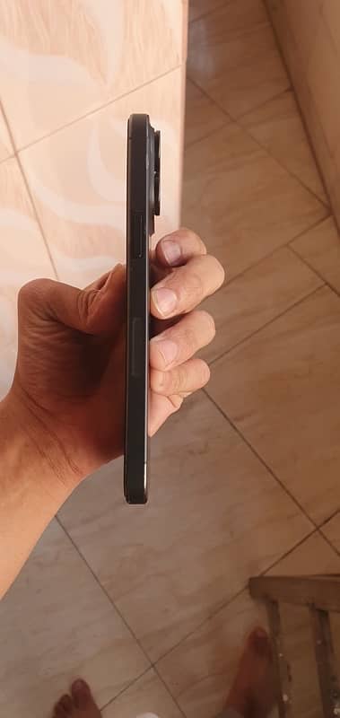 Iphone 15 Pro Max JV 256GB 97% Health 198 Cycle Black Titanium 7