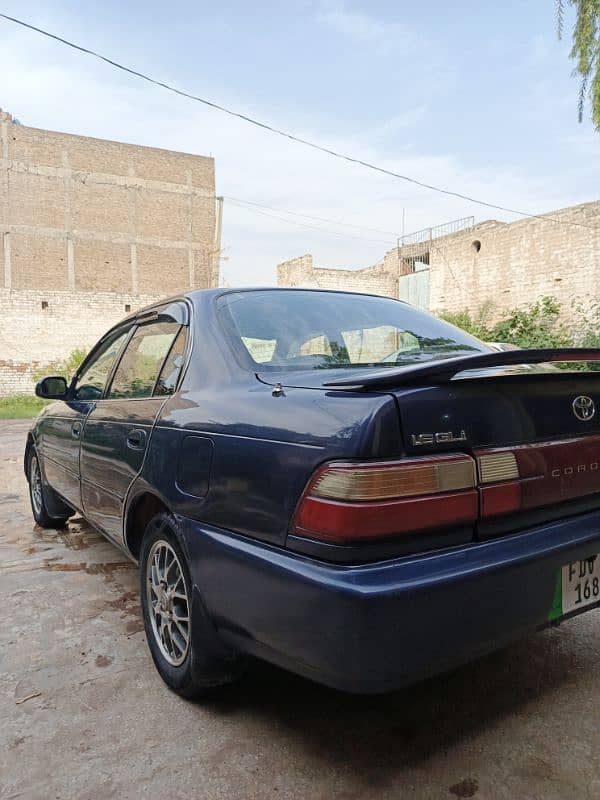 Toyota Corolla 1998 5