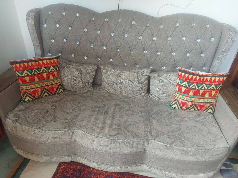 3 seater sofa 0