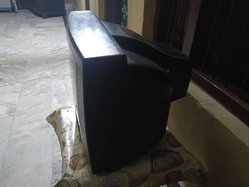 TV for sale 3