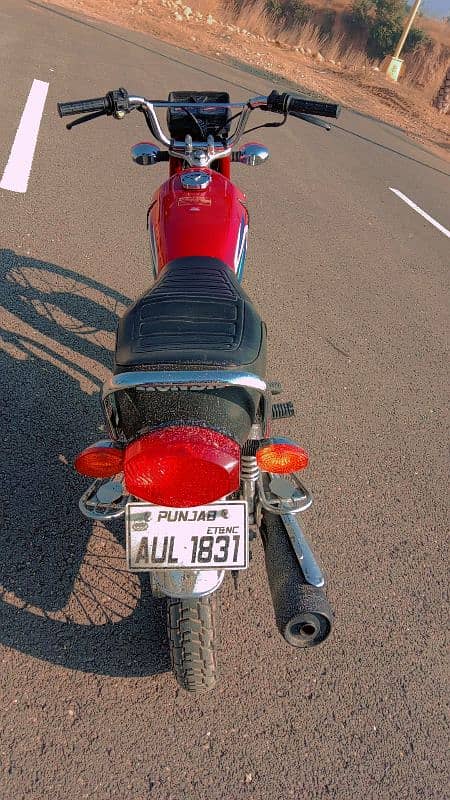 Honda 125 22 model 2