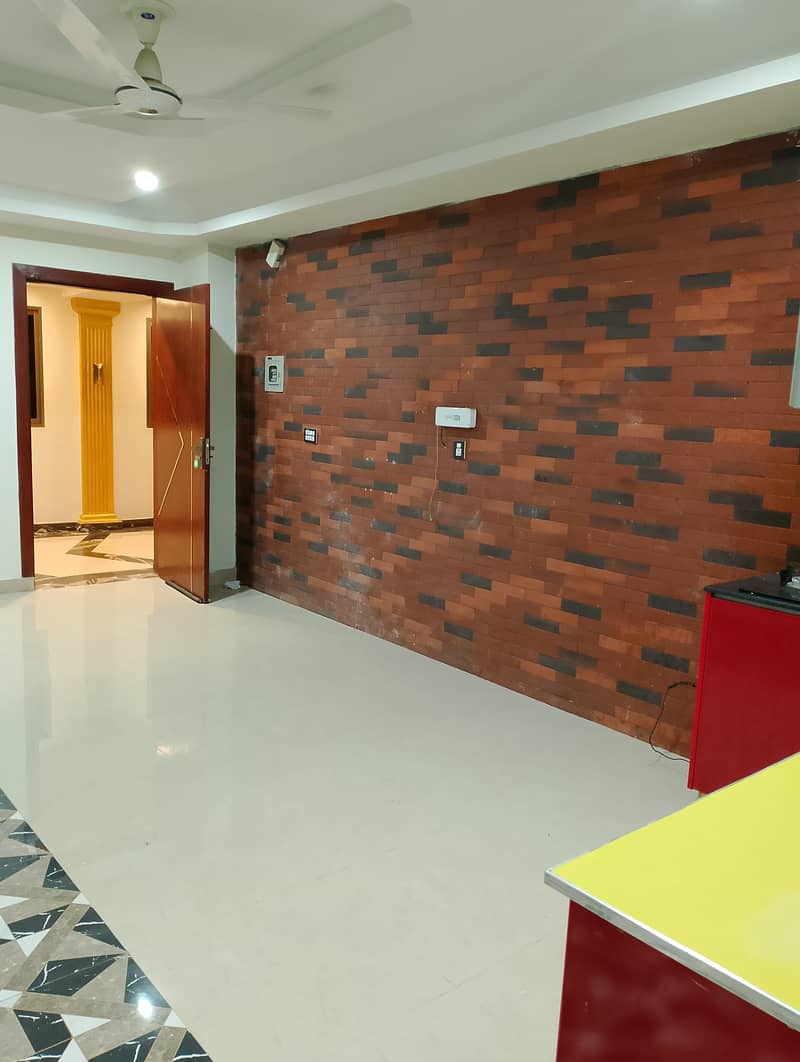 1 Bed Flat Available For Sale In Faisal Town F-18 Islamabad 4