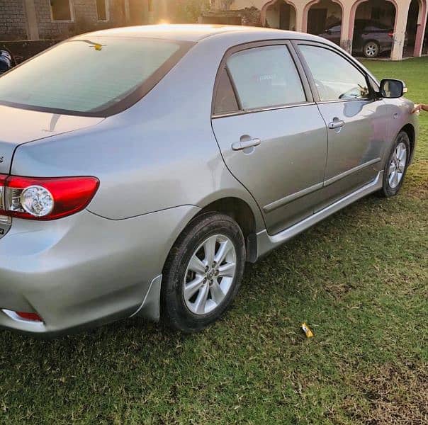 Toyota Corolla Altis 2012 2