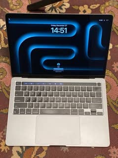 MacBook Pro M1,2020