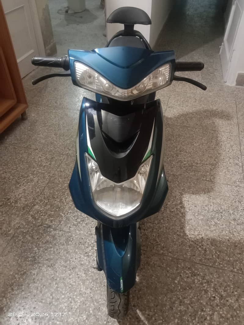 Electric scooty 5