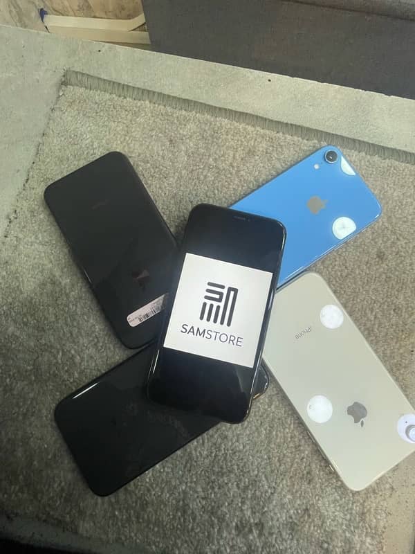 iphone xr Blue black white color iphone xr jv 1