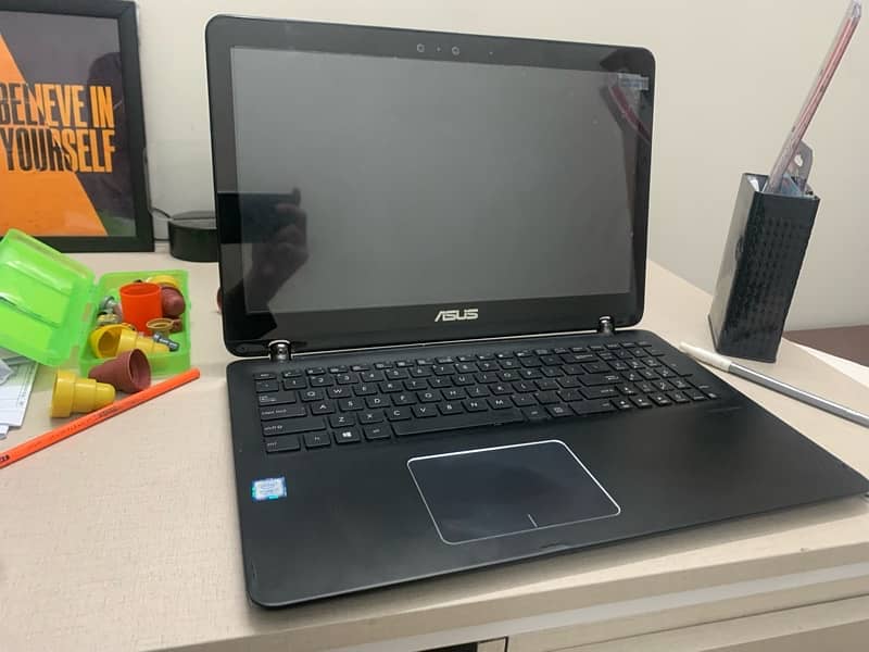 Asus laptop 0