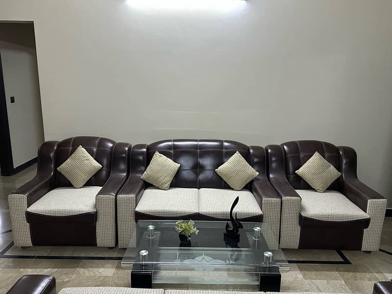 7 Seater Sofa Set with table 0