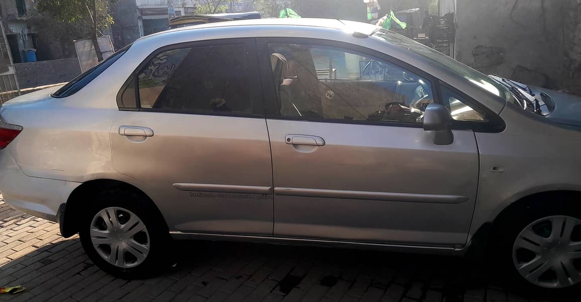 Honda City IDSI 2008 10