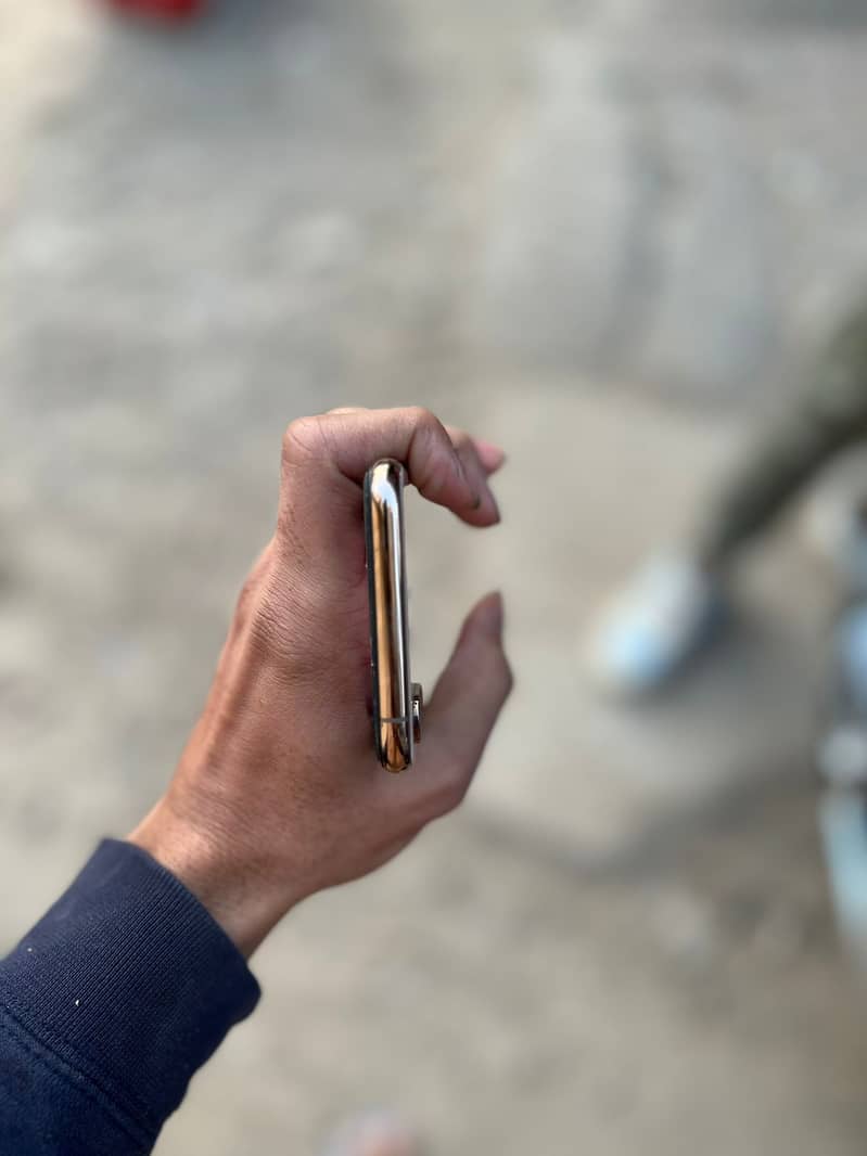 iPhone xs 2