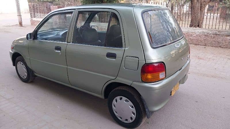 Daihatsu Cuore 2003 4