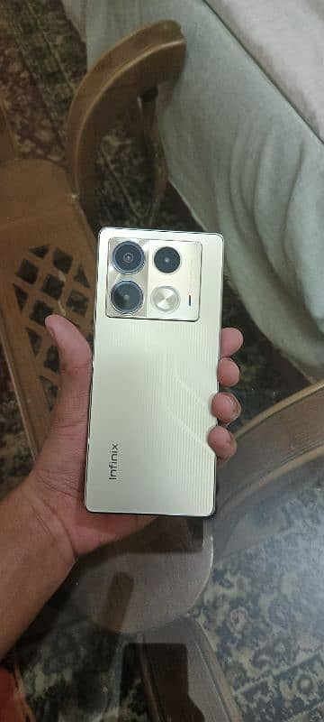 Infinix Note 40 16/256 BMW RACING SPECIAL EDITION SILVER 2