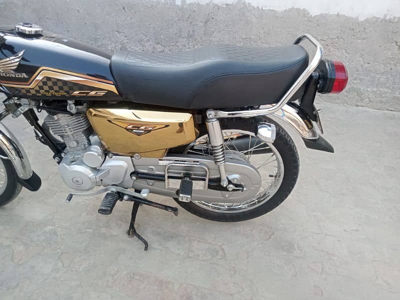 CG 125 gold edition 2023/24 2