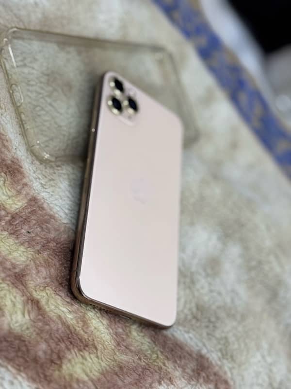 Apple iphone 11 pro max {non pta} 4