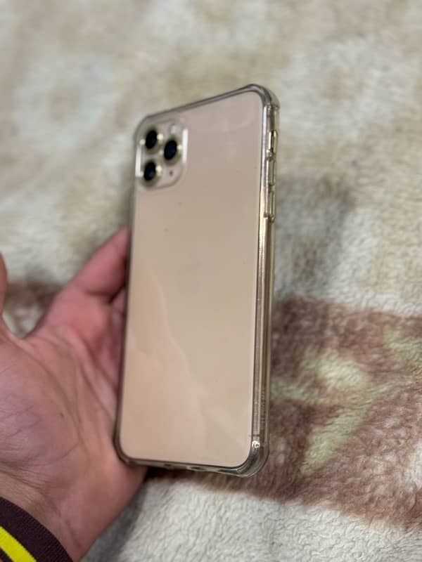 Apple iphone 11 pro max {non pta} 11