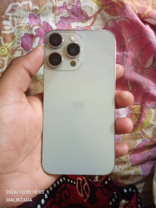 Iphone xr converted to 15 pro sasta phone bilkul 10/10 3