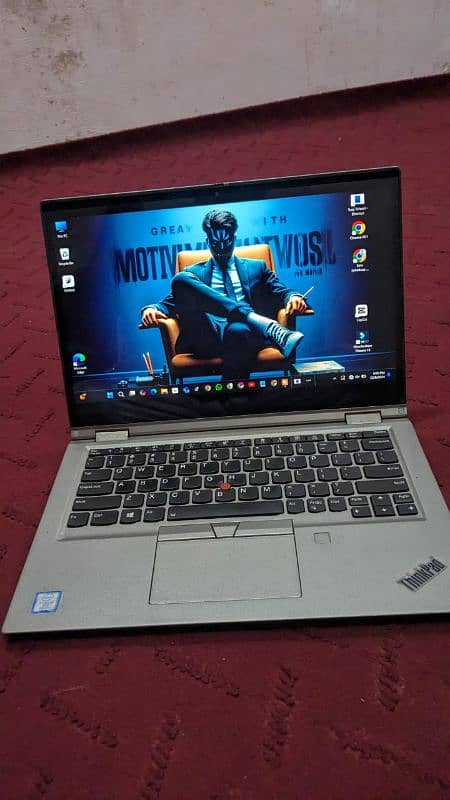 Lenovo Thinkpad Heavy laptop machine 0